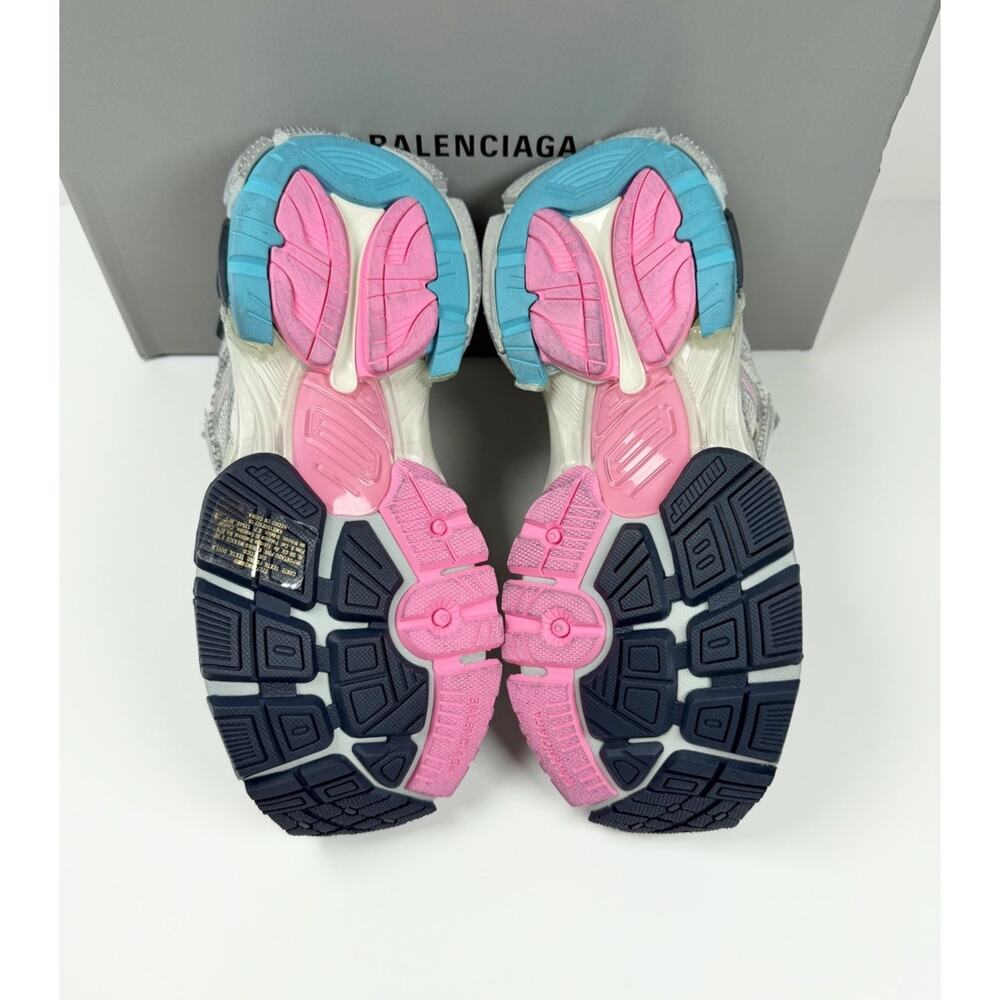 Size 41EU/8US - Balenciaga Runner Grey Pink Blue NEW! - Picture 6 of 10